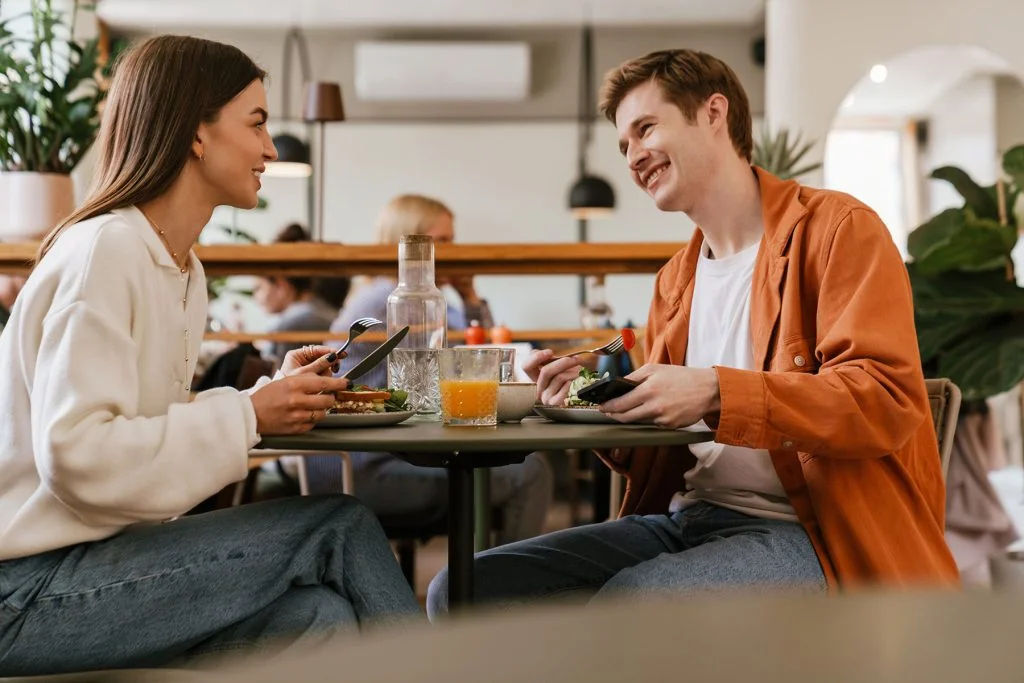Dating Someone With Bipolar Disorder: What You Should Know About The Supports, The Stresses, and The Challenges